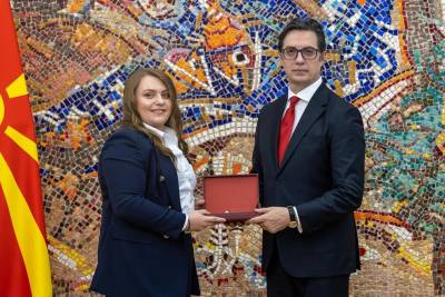 Сaра Петковска од Техничкиот факултет во Битола eдна од 12. најуспешни дипломирани инженери во државата