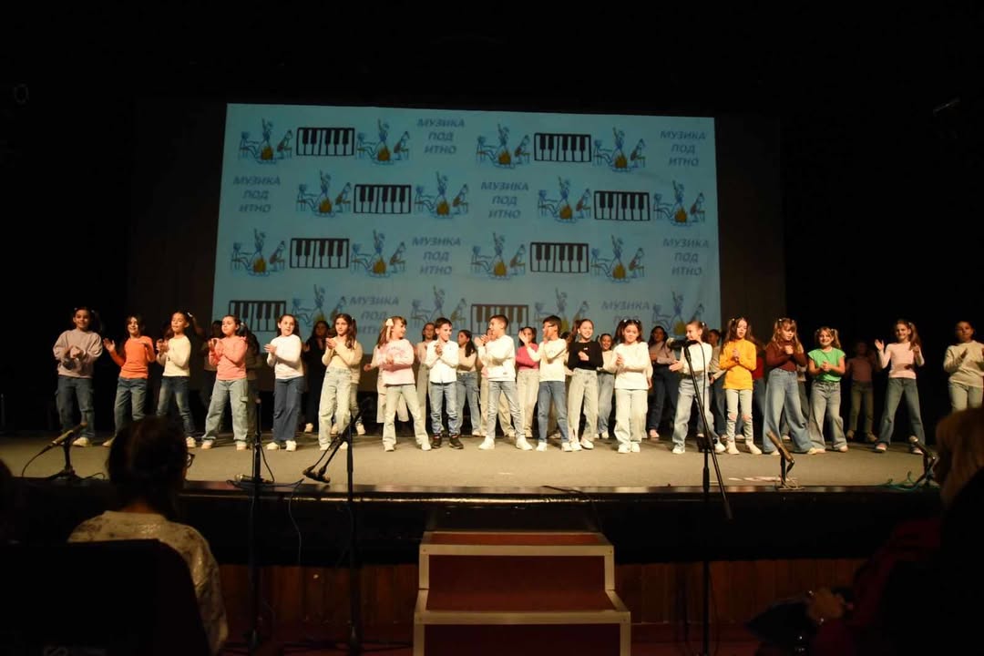 551498028 792459866954475 8311493073482671766 n