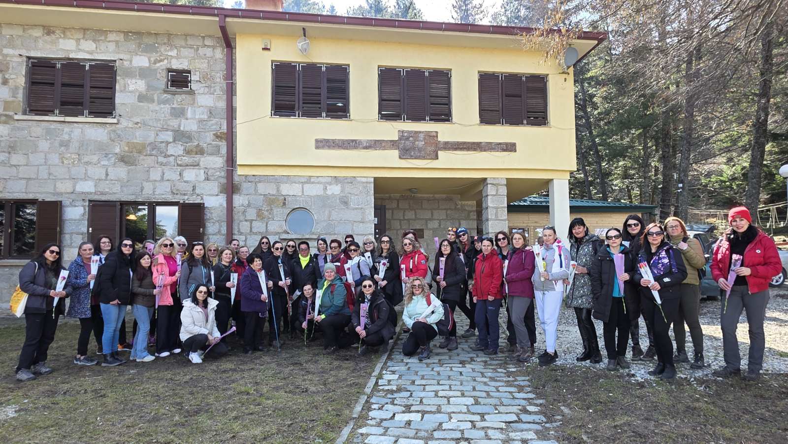 IMG 20c60226c8633453f093a80a3458511c V