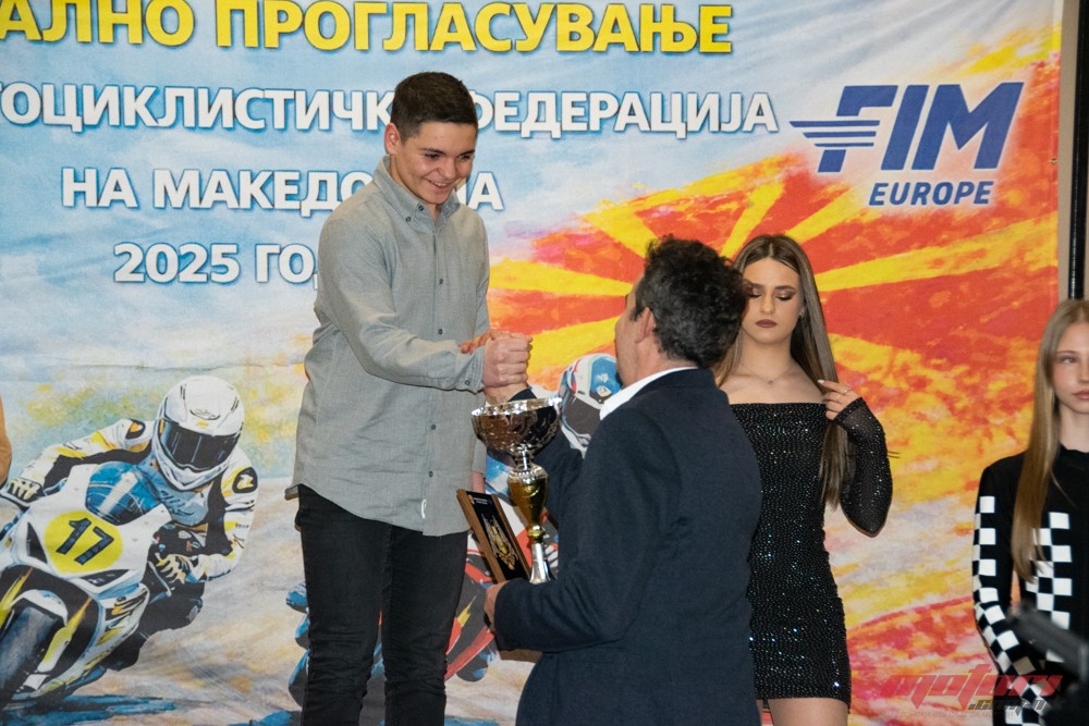 IMG 57e1512e291c9eae29408313b2f2cabf V