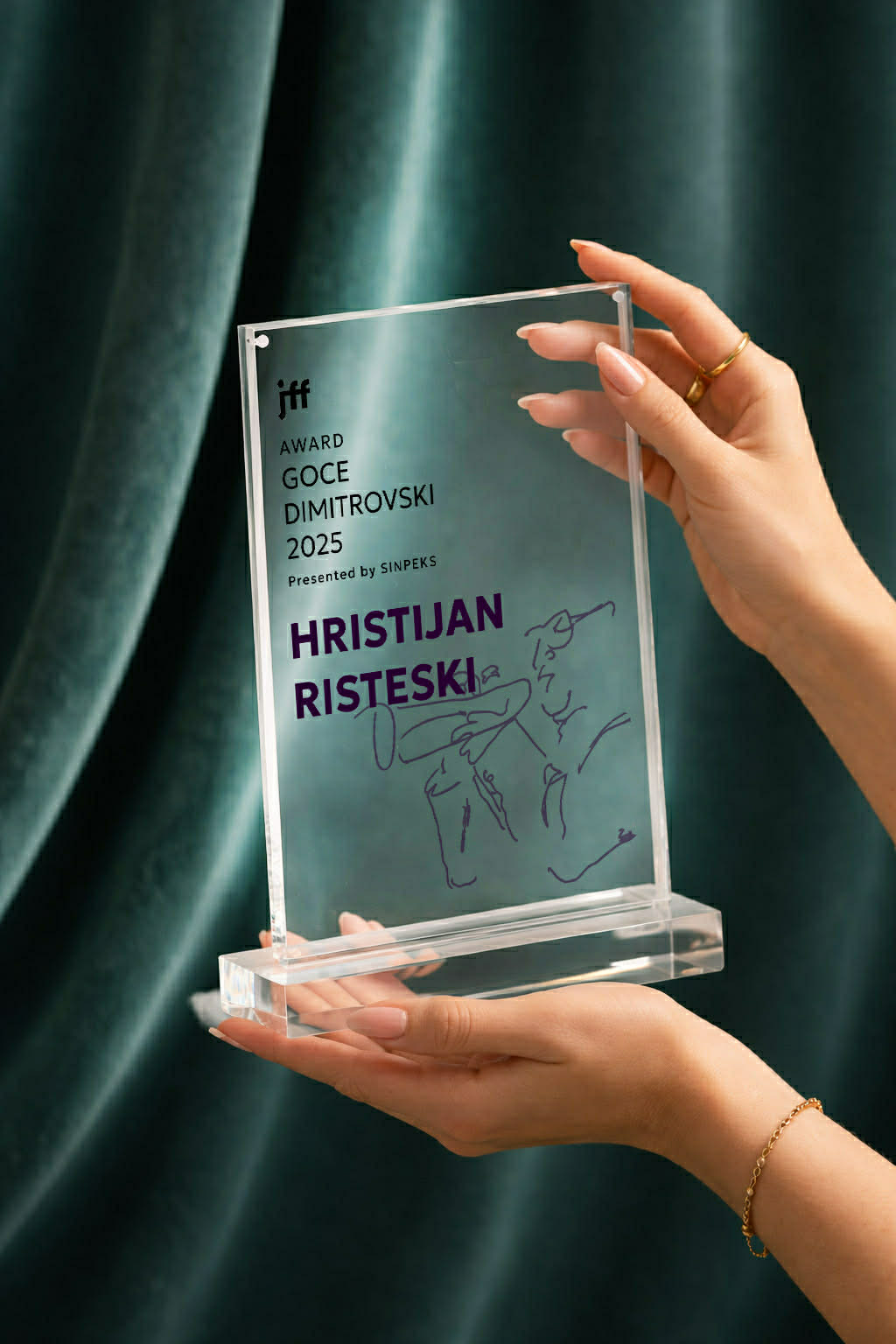 Messenger creation 6FCD1C7F 01B1 428E 9480 8559572ADA81