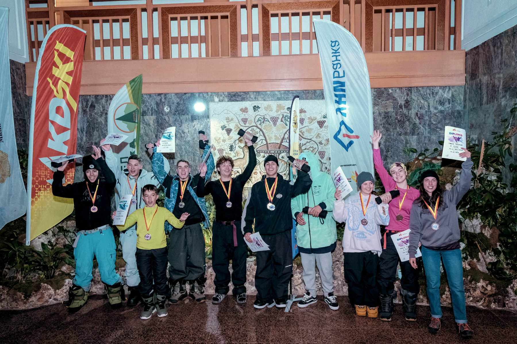 received 2767865546896901