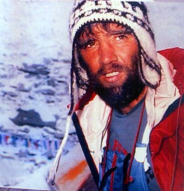 На денешен ден пред 34 години Мурато застана на Покривот на светот