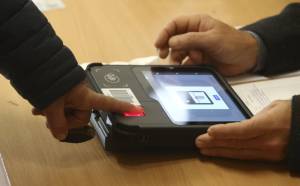 Во Општина Битола излезноста на гласачите до 9 часот е 3,38 проценти