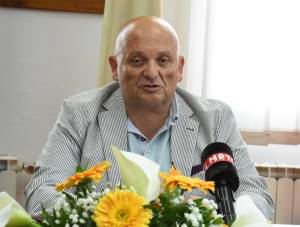 Неделковски-Нобеловецот Ден Шехтман е новиот почесен професор на УКЛО