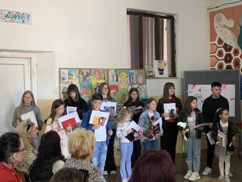 Во ОУ„Даме Груев“ Битола доделени наградите на најдобрите ликовни творби од сите училишта во градот