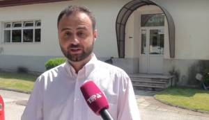 СДСМ: Градоначалникот  Коњановски заедно со  Комуналец да си најдат начин како да се справат  со кучињата скитници