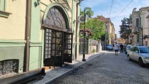 БГНЕС: Властите во Скопје наредија претрес во културниот клуб „Иван Михајлов“ во Битола