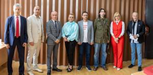 Убедливо водство на Тони Коњановски, далеку зад него се Габриела Илиевска, Методија Куновски и Зоран Николовски, неофицијално од партиски извори