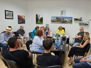 СДСМ: Коњановски и Општина Битола должат 6.000.000 денари на организаторите на културни настани