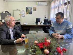 Коњановски во посета на полицијата, пожарникарите и лекарите од Итната медицинска помош