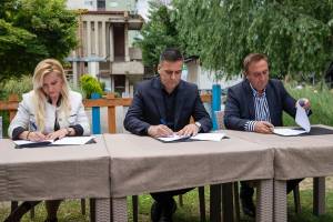 ЗОО Скопје и Битола ќе се модернизираат по европски стандарди