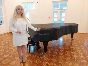 Пијаното од Трифун Костовски пренесено во Офицерскиот дом