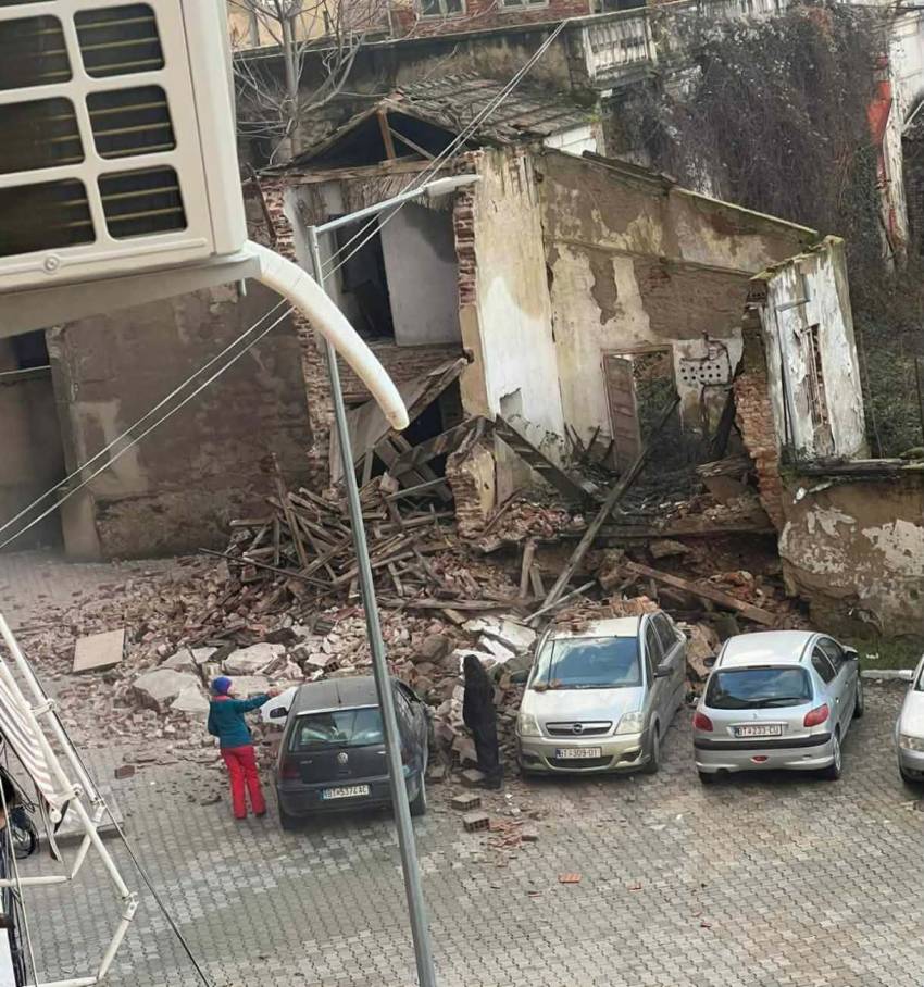 Куќата што се сруши во центарот на Битола била на познати бизнисмени од градот
