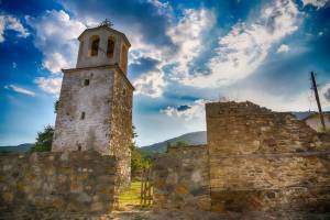 Изградба на коловоз до манастирот Свети Меркуриј во Барешани