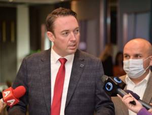 Милевски најави мерки за општините и јавните претпријатија, со кои ќе се справат со енергетската криза