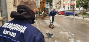 Дефект на водоводната мрежа на ул „Климент Охридски“, се работи на терен, објави „Водовод“