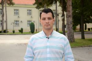 Илиевски-Советниците од Поинаку се подеднакво одговорни за затнатите шахти, поплавените улици, излеаните фекалии низ Битола колку и ДПМНЕ