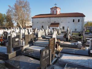 Википедиа - гробишта Битола Света Недела