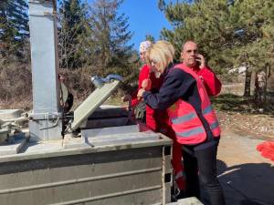 Црвен Крст Битола и Карпатија во хуманитарна акција-поделени 300 порции топол оброк