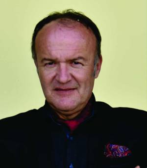 Не сум во партија оти реагирам на неправди - Архитектот Зоран Николовски одговара зошто е независен кандидат