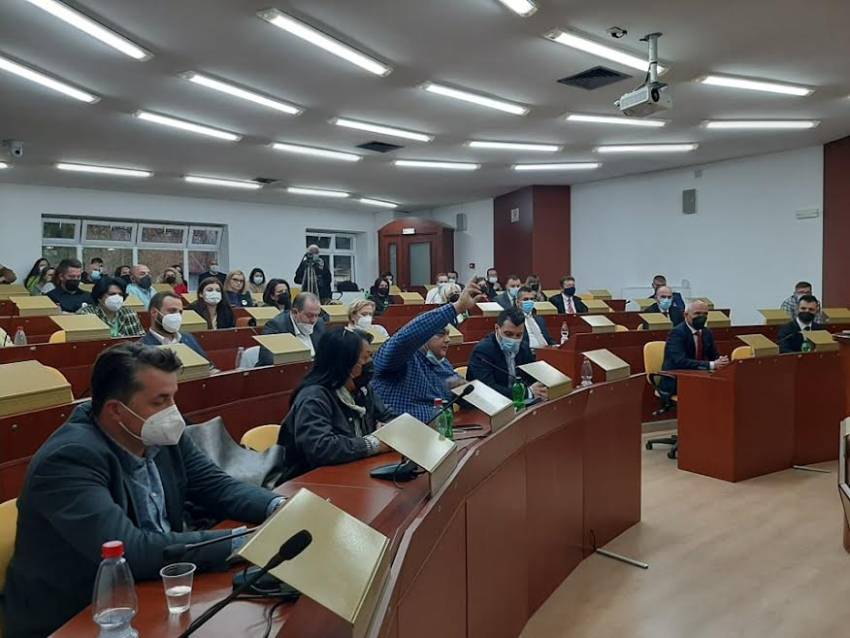 СДСМ обвини дека ВМРО-ДПМНЕ ќе ја развива Битола со нивни проекти, овие возвратија дека  важно е работите да имаат континуитет