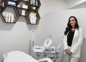 20% роденденски и 8-мо Мартовски попуст во салонот за убавина и лична нега BE BEAUTY BU ALEKSANDRA