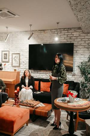 Од психотерапија до книга - "Живата соба" претставена пред битолската публика