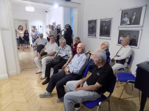 Во Македонскиот КИЦ во Софија отворена изложба за творештвото на браќата Манаки