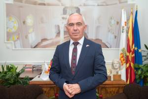 Коњановски со честитки до сите граѓани од католичка вероисповед по повод Христовото воскресение