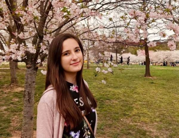 Искра Нечаковска