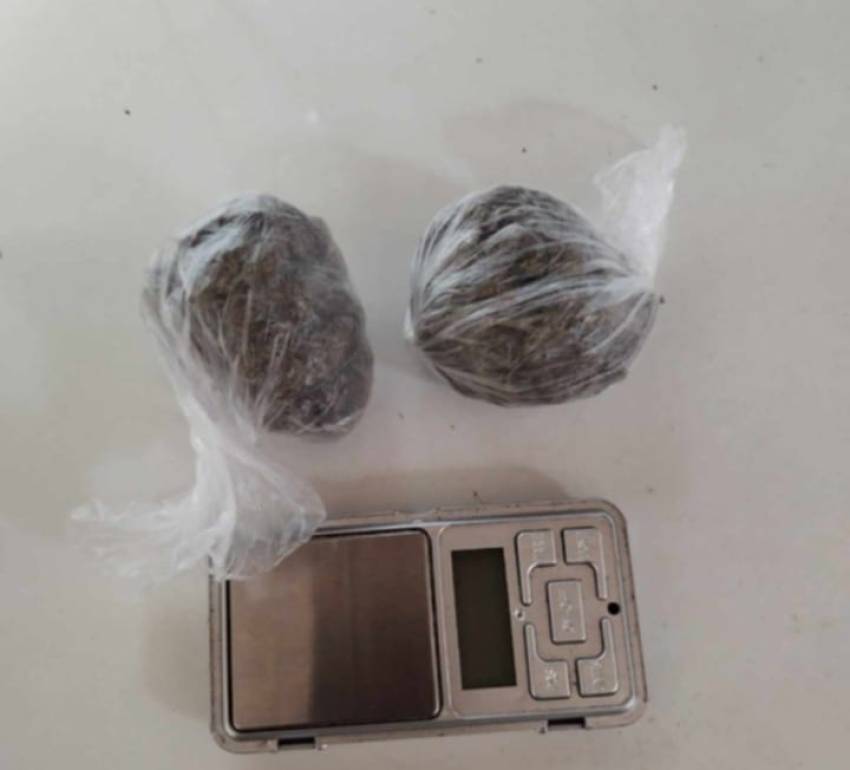 Ова е дрогата што полицијата ја најде кај двајца млади во Битола