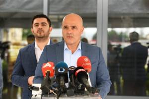 Поевтинуваат и безалкохолните пијалаци, водата во шишиња и пивото