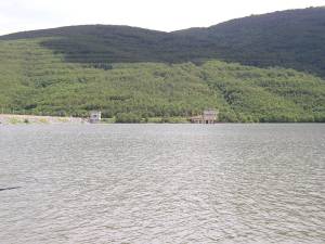 Стрежевско езеро