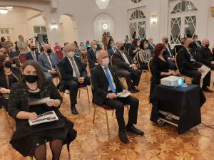 Посакувам убава и посреќна Битола- честитка на Коњановски за 4 Ноември