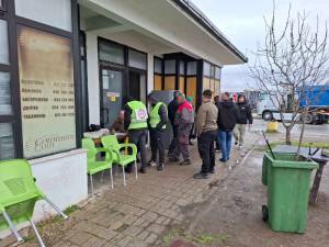 Николоски: Одлични вести од Брисел, возачите се прифатени како професионалци