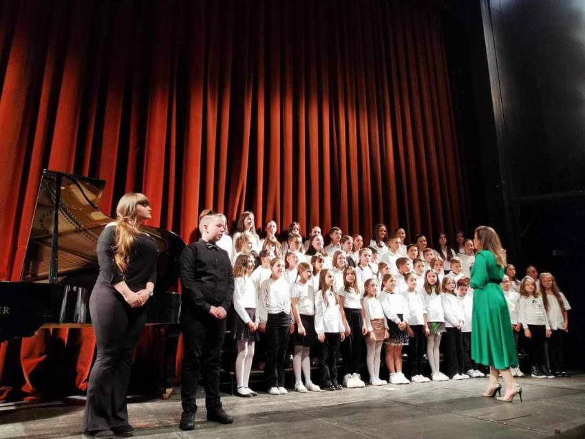 Годишните концерти на Државното музичко училиште од Битола мевлем за душата