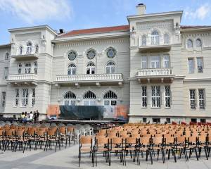 Објавен конкурсот за &quot;Ех таа серенада&quot; 2024