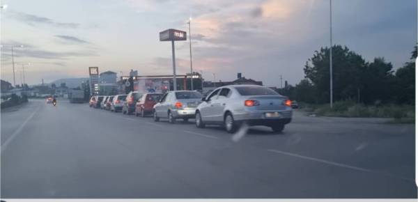 Цената на бензинот се намалува за 3,5 денари на дизелот за 3 денари