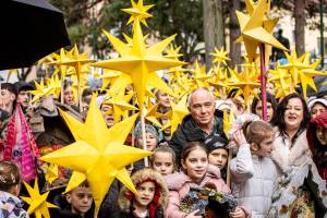 Бадникова поворка во Битола, се пееше ,,Вечниот Бог"