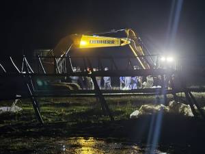 Црна надојде се заканува да го поплави Бучин