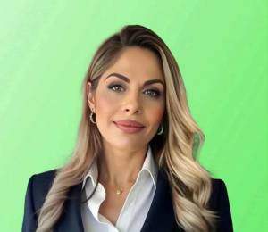 Андријана Ташкова-Ѓоргиева згрижува три деца покрај своите три и ја бара довербата од битолчани за влез во Советот преку ГРИН