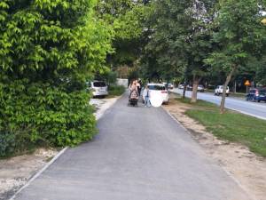 Почна паркирањето на новите пешачки патеки на &quot;Партизанска&quot; во Битола