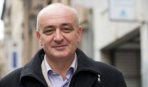 Исклучително голем интерес за книжевната вечер со Венко Андоновски во УТОПИА - Битола