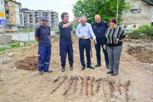 Над 100 ПУШКИ пронајдени во касарната каде се гради новиот противпожарен дом во Битола