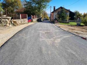 Заради асфалтирање-Од денес до понеделник повремено затворен патот за Трново