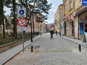 ЈП Паркинзи -Битола известува улицата „Рузвелтова“ станува пешачка зона