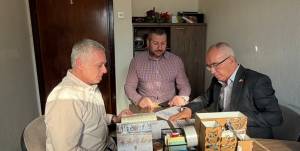 Коњановски на работна средба во ЈП Паркинзи Битола