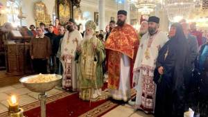 За Цветници свечена богослужба во хранот Св. Димитриј во Битола