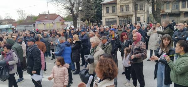 Битолчани бараат координативно тело за протестите и организиран настап